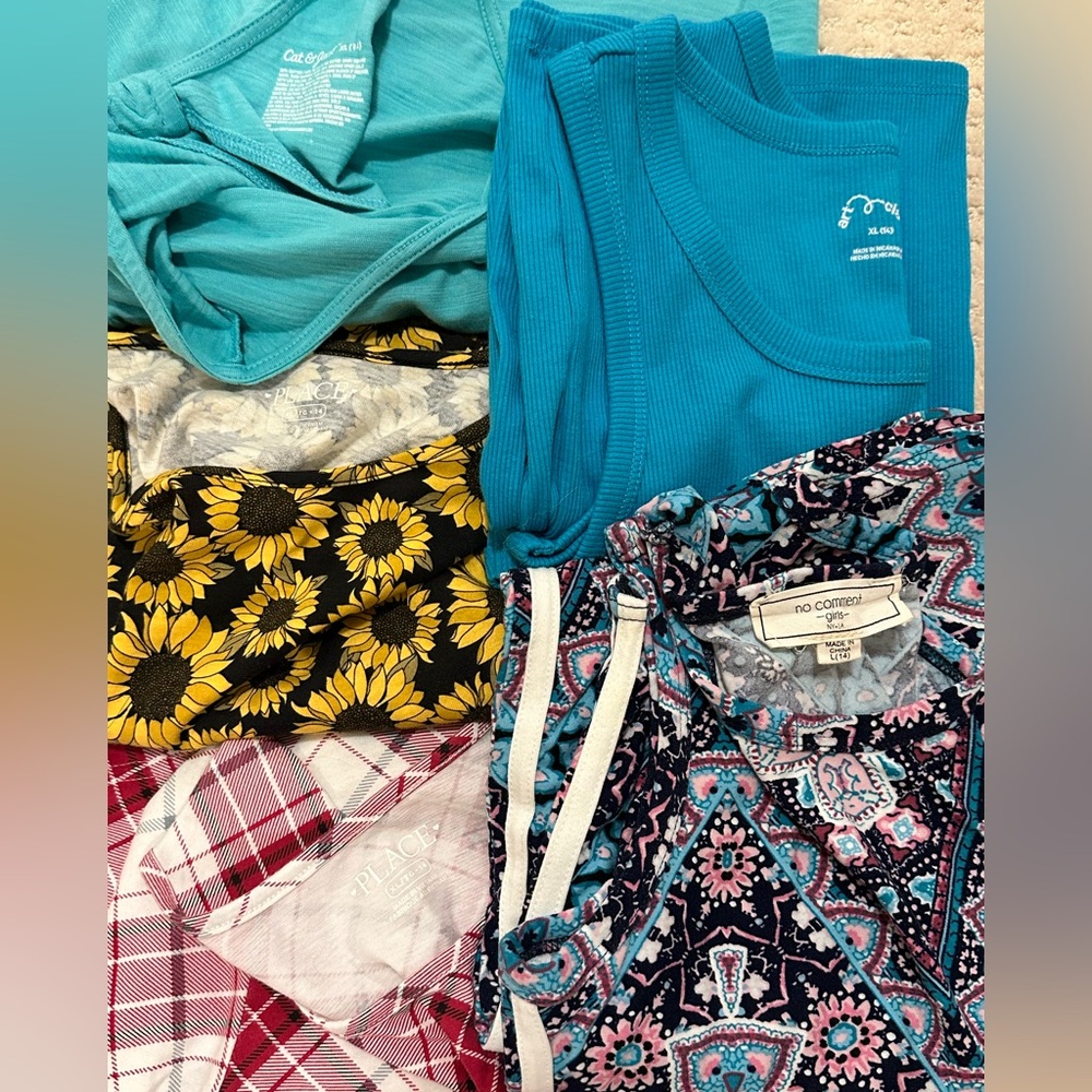 Bundle of girls dresses - size 10/12 & 14